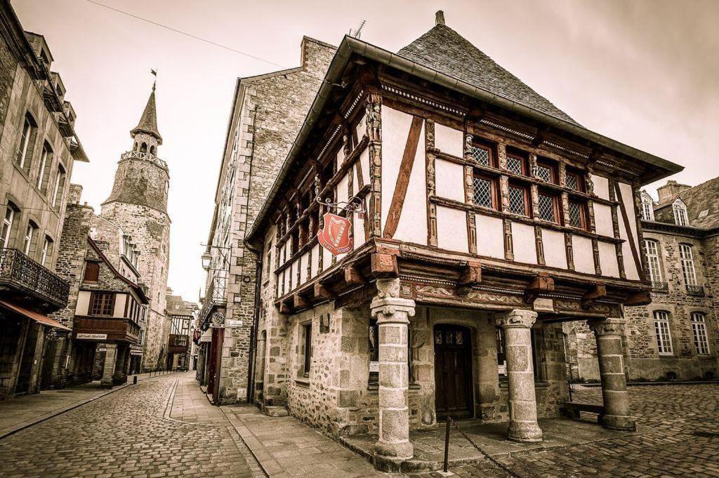 Appartement De La Tour De L'Horloge De Dinan Dış mekan fotoğraf